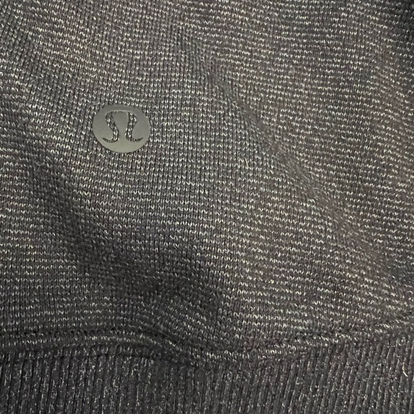 Lululemon Cropped Black Hoodie - Sz Small - Picture 3 of 3